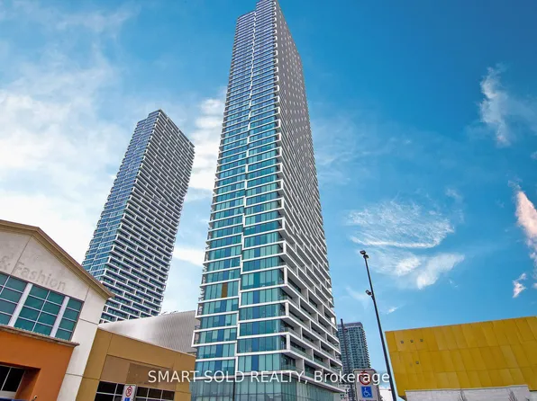 5 Buttermill Ave, Vaughan, ON