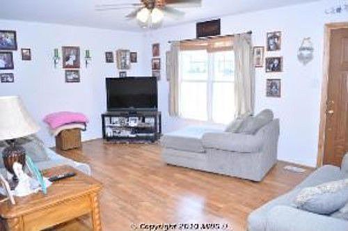 5th image of 1521 Mallard Pl
