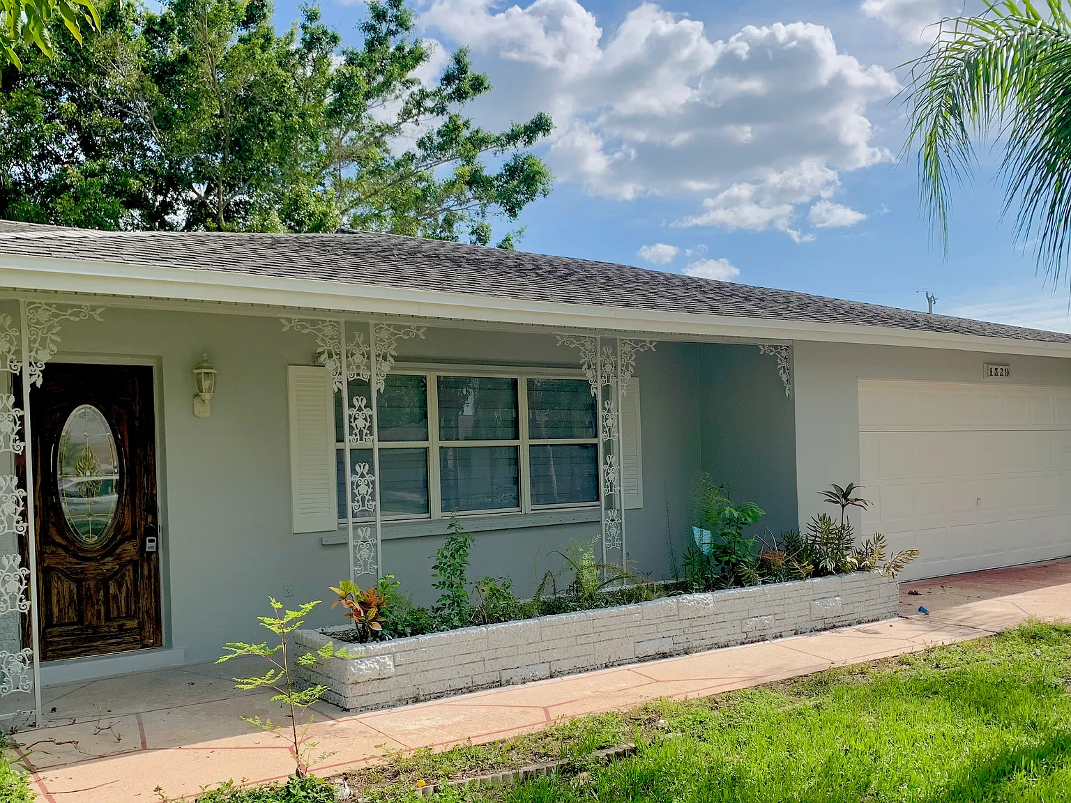 3 bed, 1768 sqft, $2,200 — Photo 1