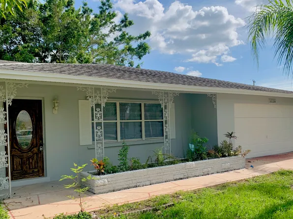 1529 Canal St #1, Lehigh Acres, FL 33936