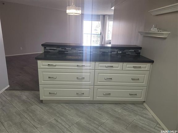 5th image of UNIT 409-301 Cree CRESCENT