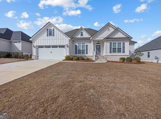 4953 Hatfield Cir, Hahira, GA 31632