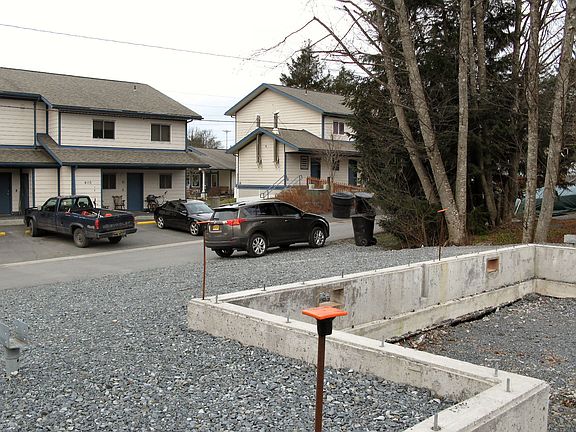 2nd image of 408 De Armond St