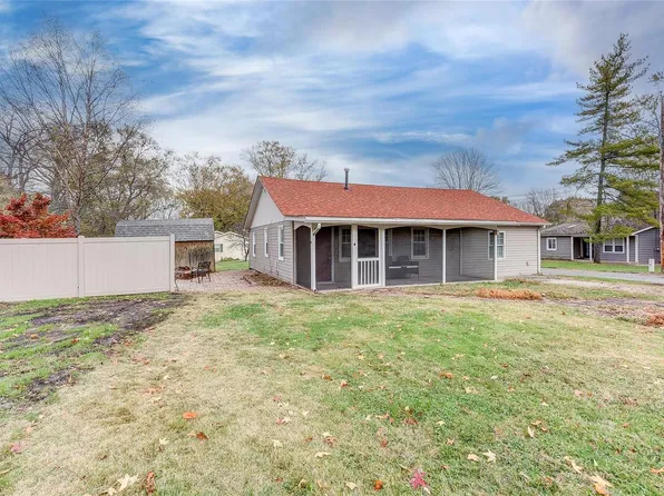 5507 Tiger Rd, Edwardsville, IL 62025