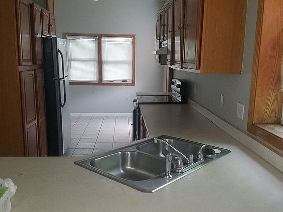 2nd image of 1215 S Spaulding Ave #1