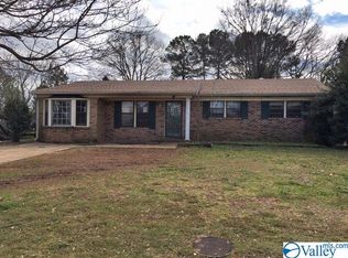 425 Hillside Rd SW, Decatur, AL 35601