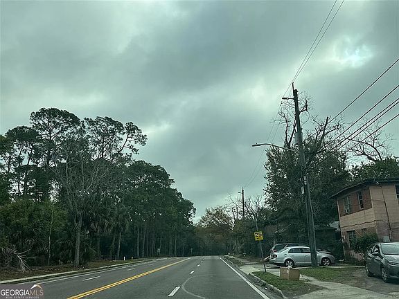 5th image of 1442 Golfair Blvd