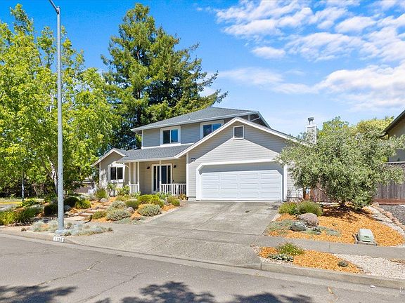 2nd image of 1194 Halyard Drive