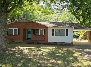 260 Klutz St, Troutman, NC 28166