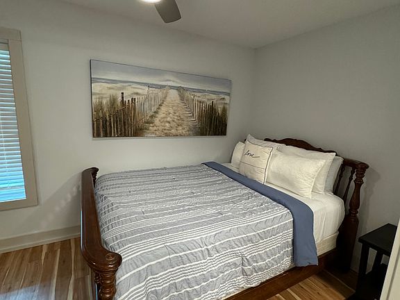 3rd image of 282 Washington Ave #1