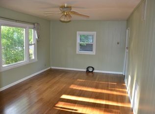 906 S Elm Blvd, Champaign, IL