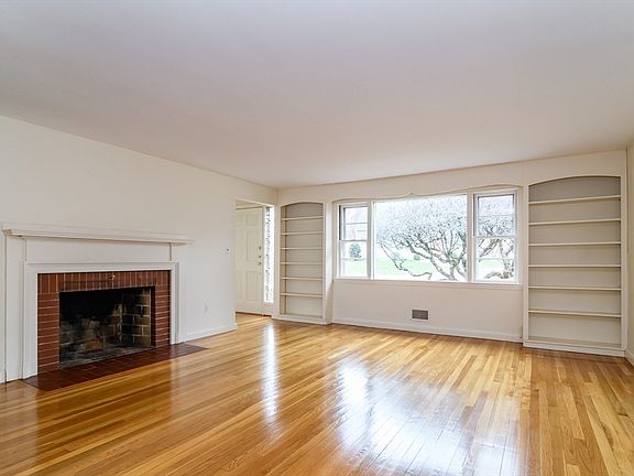 5th image of 33 York Way