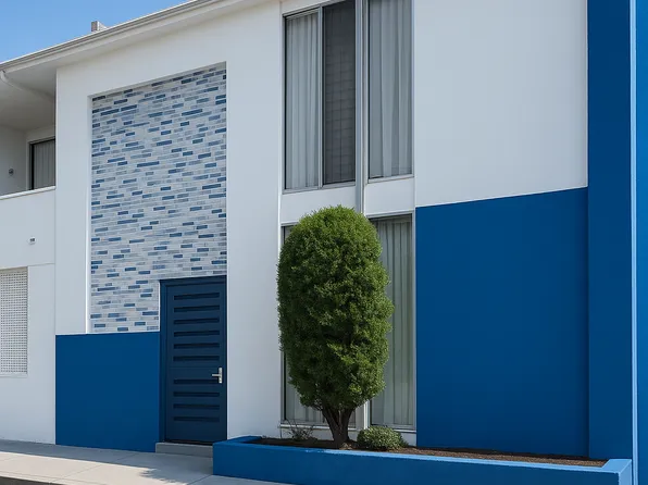 15411 Chase St #1, North Hills, CA 91343