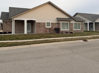 1202 Eastfield Dr, Crawfordsville, IN 47933