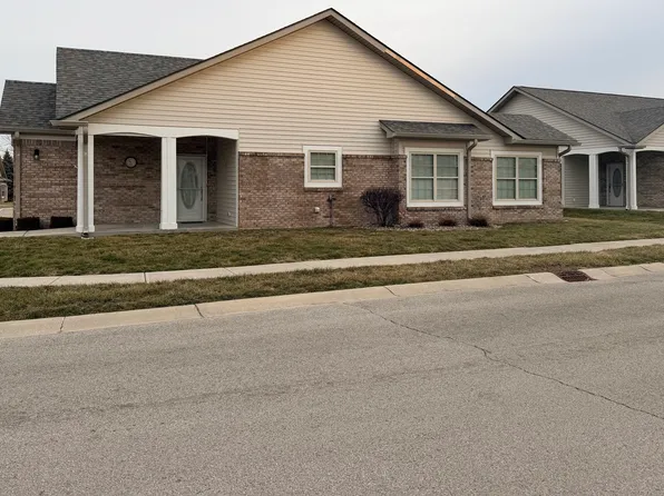 1202 Eastfield Dr, Crawfordsville, IN 47933