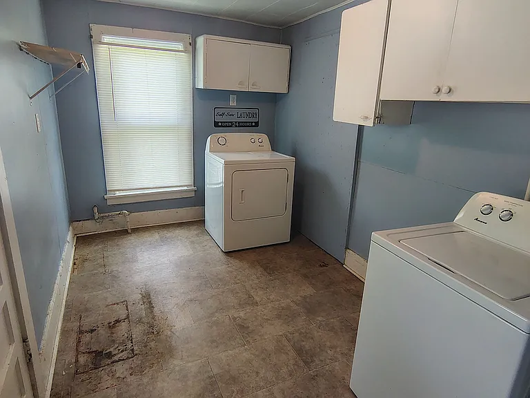 840 Perry St #A — Photo 5