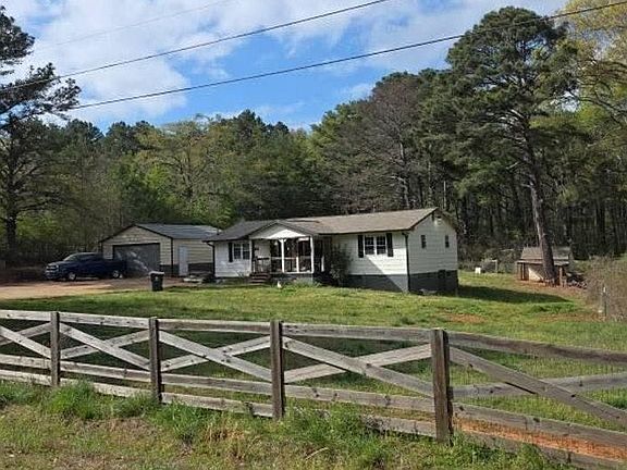 3rd image of 71 Nail Mill Rd
