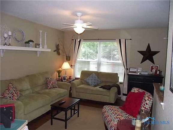 3rd image of 3440 Indian Oaks