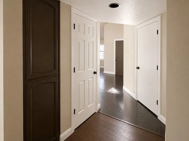 742 Rambleton Dr — Photo 17