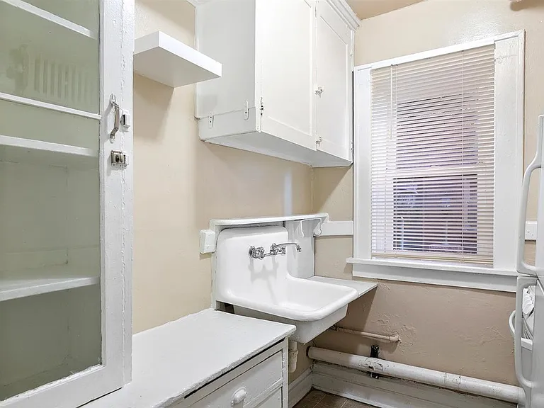 1469 N Williams St #8 — Photo 17