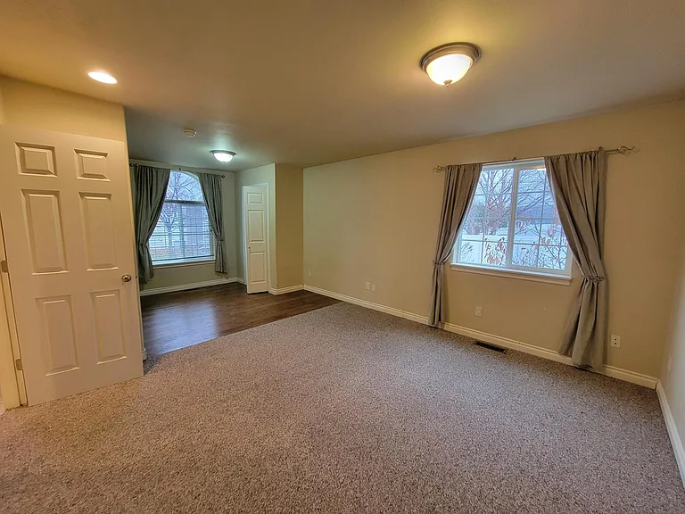 268 Empire Loop — Photo 18