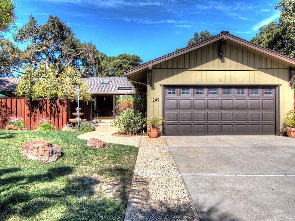 1st image of 1249 Wooded Hills Dr