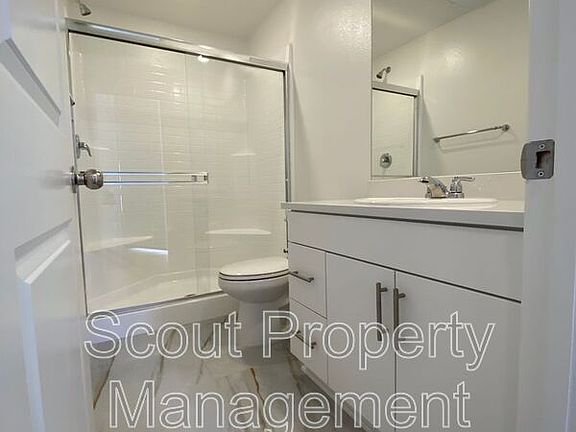 4th image of 1833 Barrens Pl