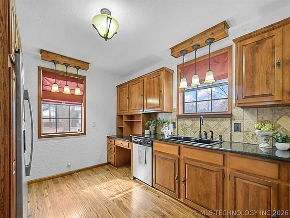 5th image of 5148 Enville Rd