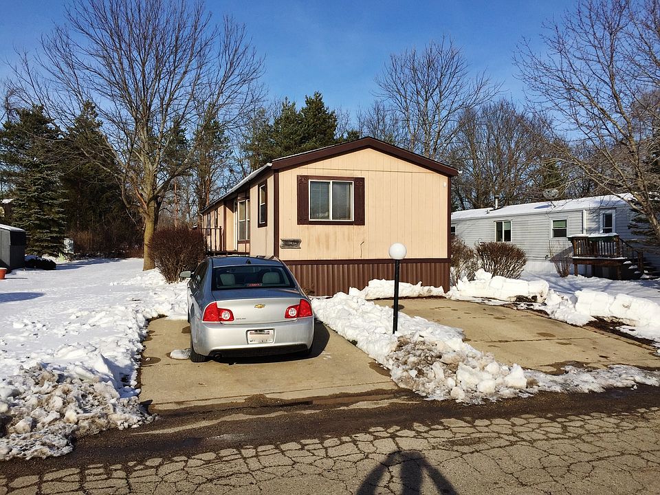 1st image of 25406 107th St #93