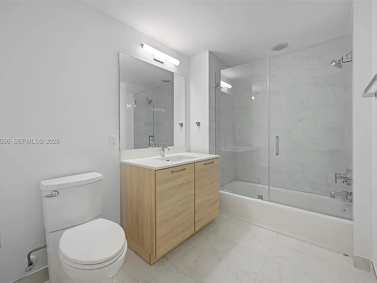 16385 Biscayne Blvd #3020 — Photo 15