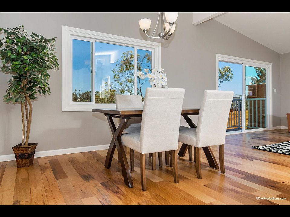 2nd image of 3538 Mount Laurence Dr