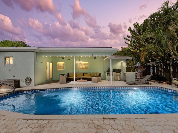 136 Oregon Lane, Boca Raton, FL 33487