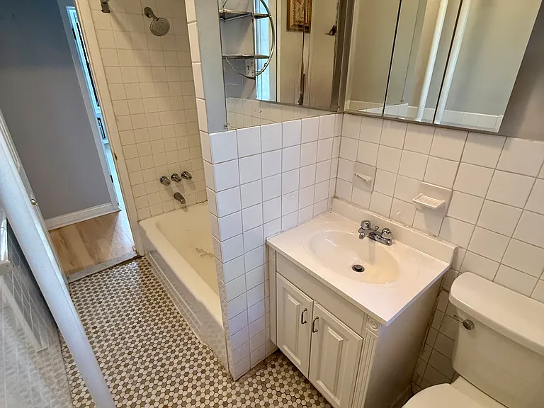 42 Van Wagenen Ave #14 — Photo 22