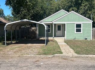 203 Graves St, Whitesboro, TX 76273