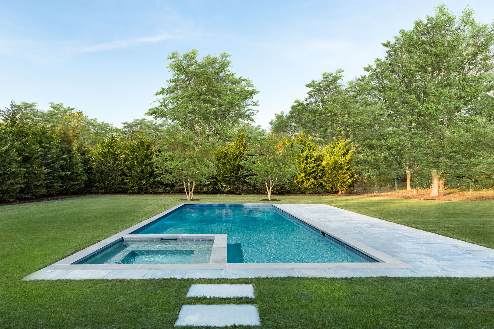  Pool View South