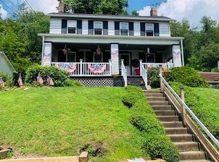 228 Division Ln, Beaver, PA 15009