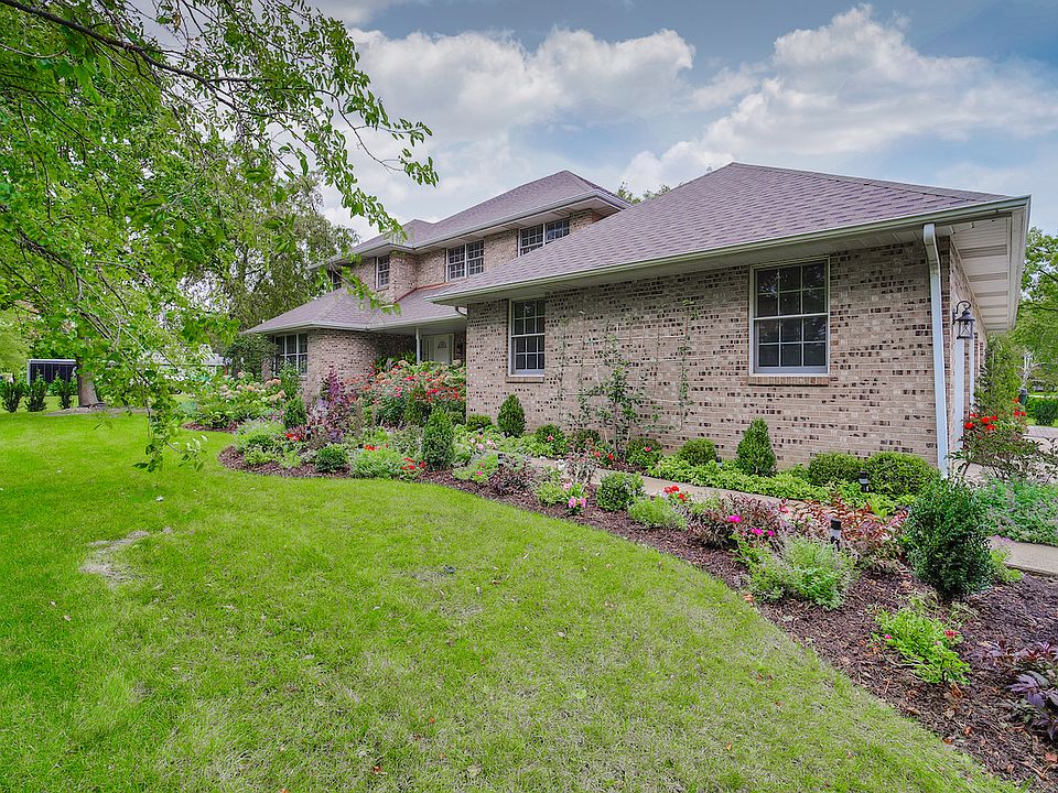 4818 5th St, Winthrop Harbor, IL 60096 Zillow