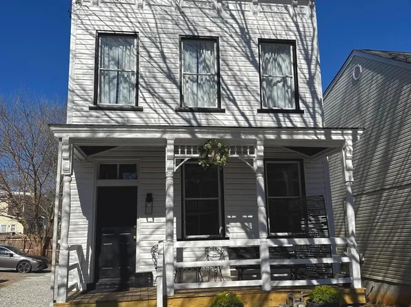 810 N Harrison St, Richmond, VA 23220