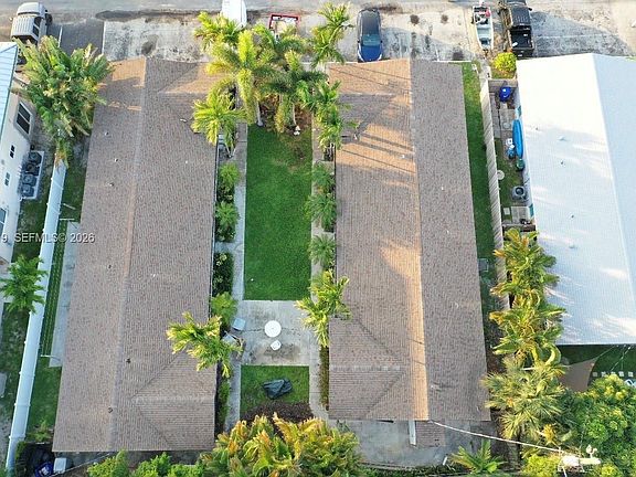 5th image of 3208 Canal Dr #4