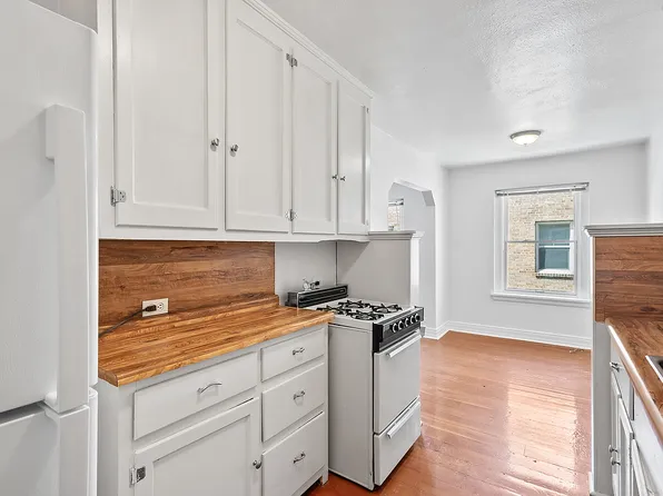 The Thomas Carlyle, 1010 N Sherman St #107, Denver, CO 80203