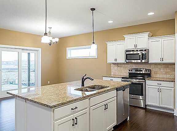 3rd image of 9543 Cedarwood Dr