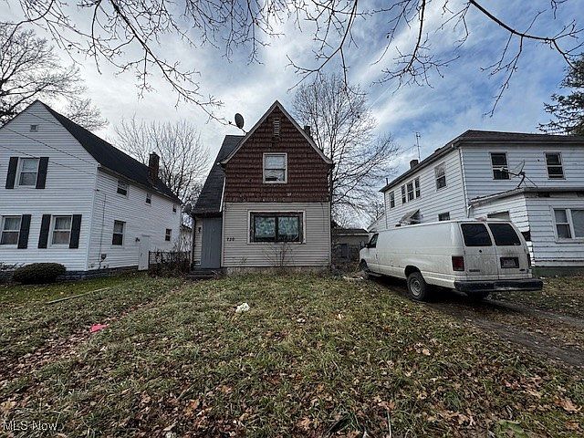 1st image of 730 Noble Ave