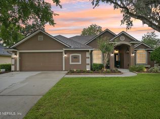 1823 Sentry Oak Ct, Fleming Island, FL 32003
