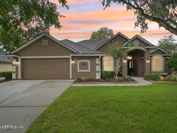 1823 SENTRY OAK Court, Fleming Island, FL 32003