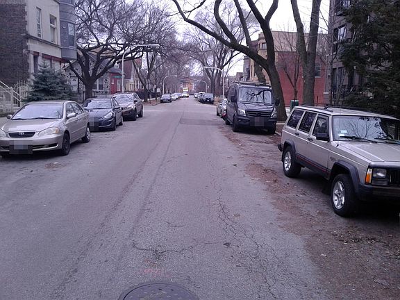 5th image of 909 N Fairfield Ave