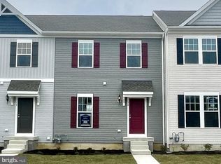 20 Whitaker Ct, Millville, NJ 08332