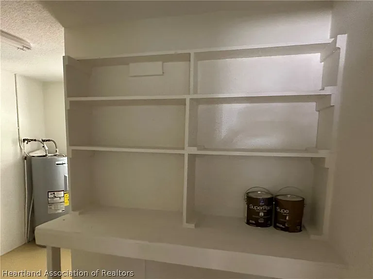 1834 Koy Dr — Photo 15