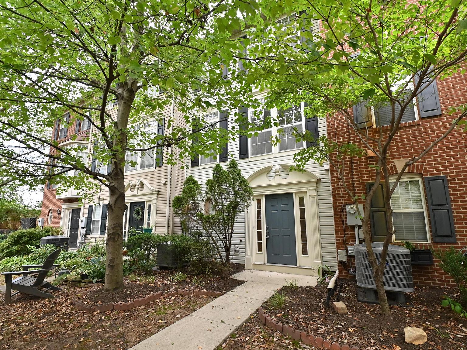 998 Harrison Cres, Alexandria, VA 22304 Zillow