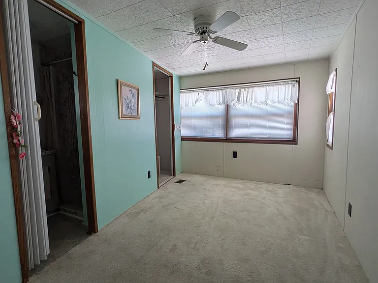 3328 Illinois Ave — Photo 13