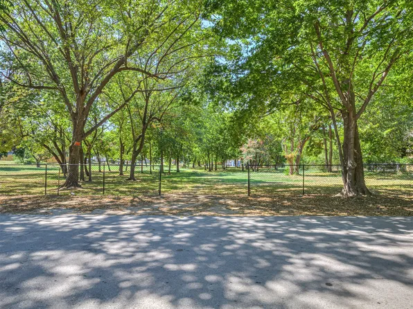 2226 N Birmingham Pl, Tulsa, OK 74110